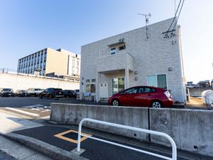 駐車場がある建物