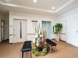 清潔で明るいロビー