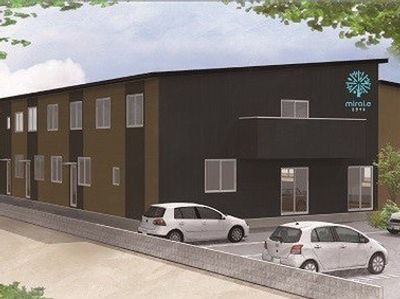 シックな外観の建物