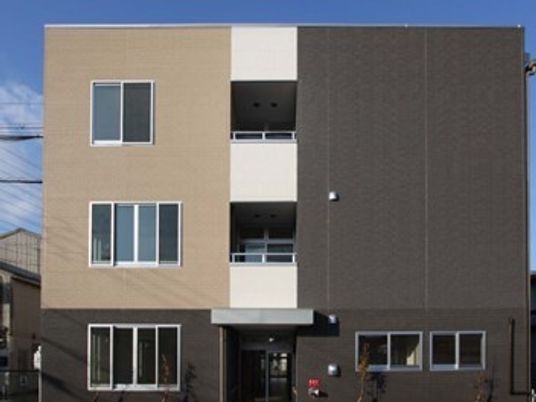 清潔感のある建物の外観