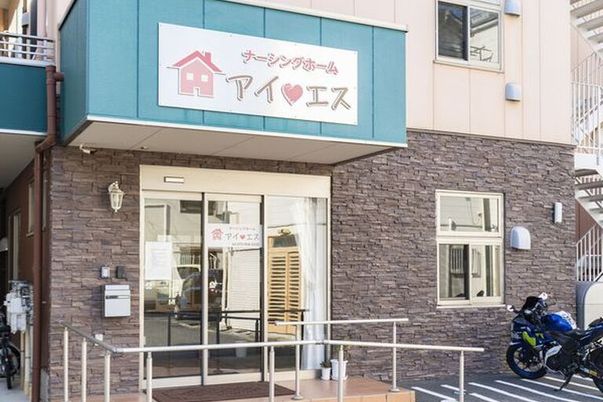 入口が広々としたエントランス