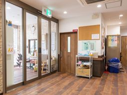 快適な入口と受付