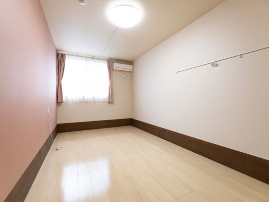 清潔な空間の居室