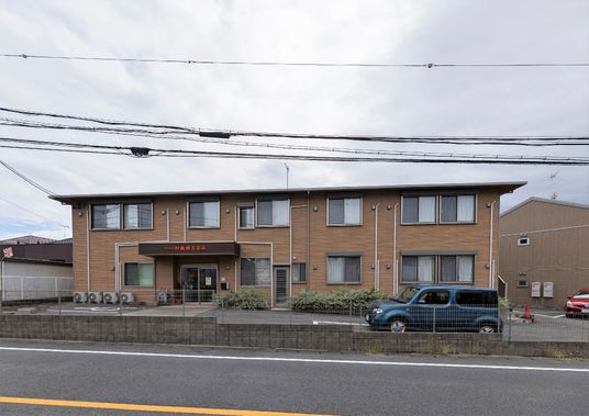 清潔感のある外観の建物