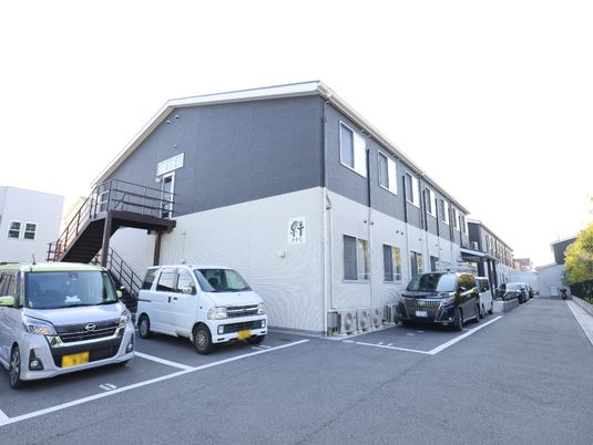 清潔感のある施設外観