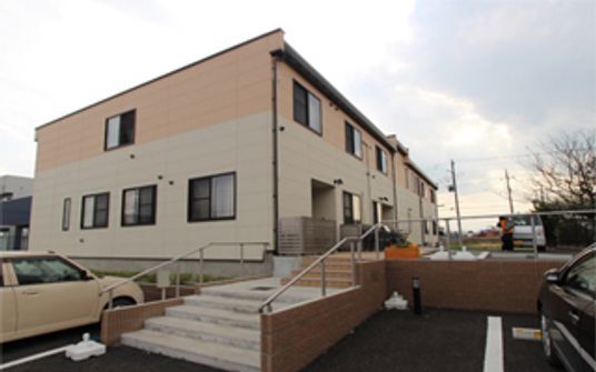 きれいな外観の施設画像