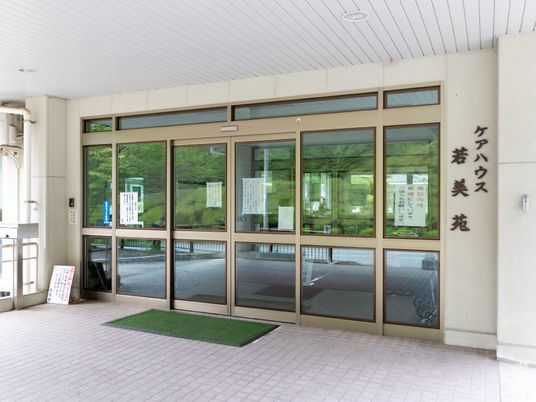 清潔なエントランス風景