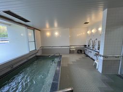 明るい浴室