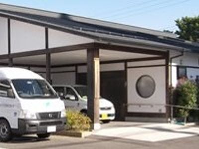 和風デザインのエントランス