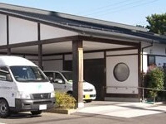和風デザインのエントランス