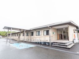 施設の外観