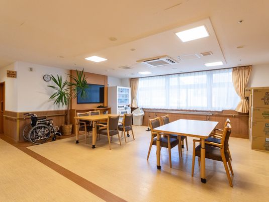 広々としたラウンジ