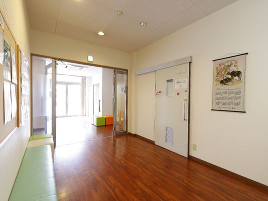 清潔感のある廊下の様子