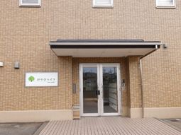 清潔感のあるエントランス