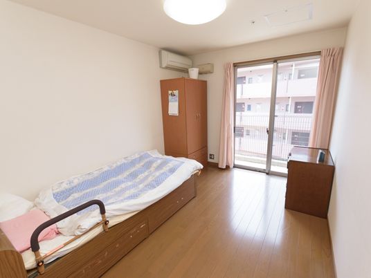 清潔な個室の居室