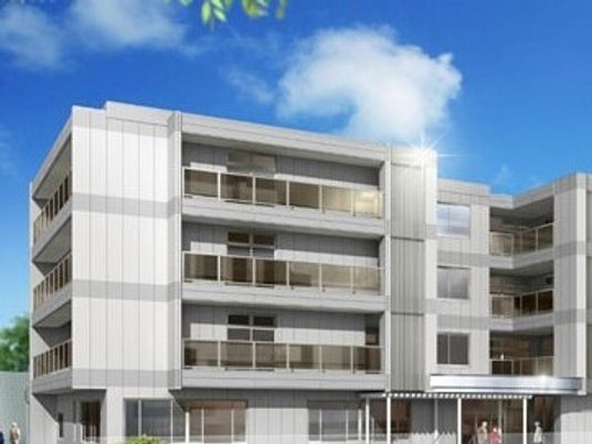 明るく開放的な建物外観