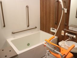 バリアフリー浴室設備