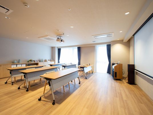 多機能スペースの内観