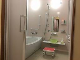 浴室の設備と安全性