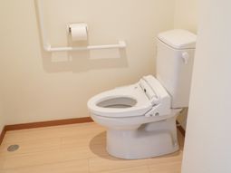 バリアフリートイレ