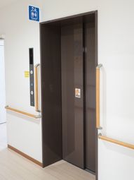 バリアフリー対応エレベーター