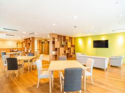 明るい共有スペース