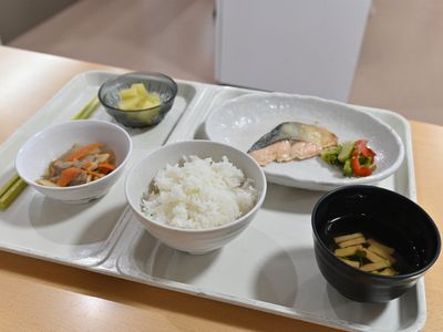 健康的な食事風景