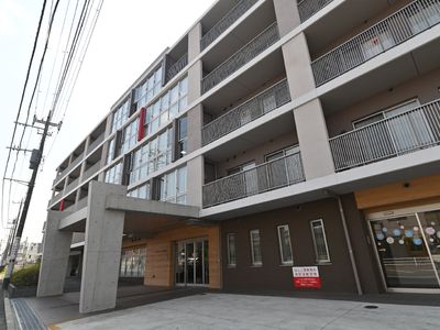 清潔感ある施設外観