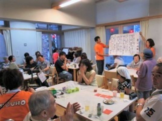 活気ある共有スペース