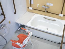 バリアフリー浴室設備