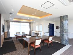 快適な共有ダイニングスペース