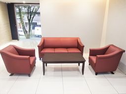 応接セットのあるロビー