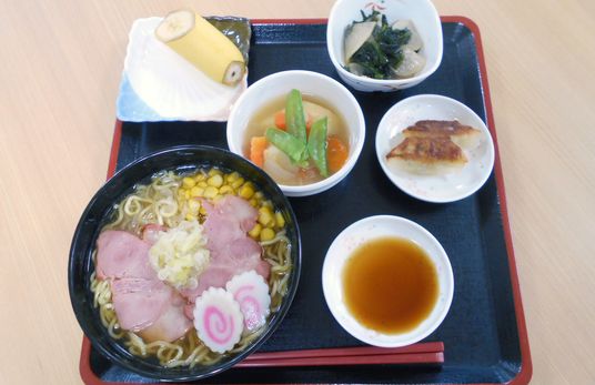 バラエティ豊かな料理