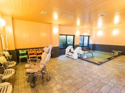 木目調の機能訓練室