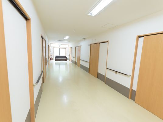 清潔感ある廊下