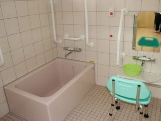 浴室の介助用設備  
