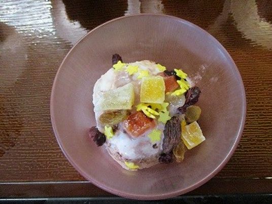 スイーツの盛り付け