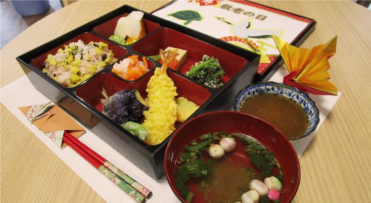 お祝い膳の食卓