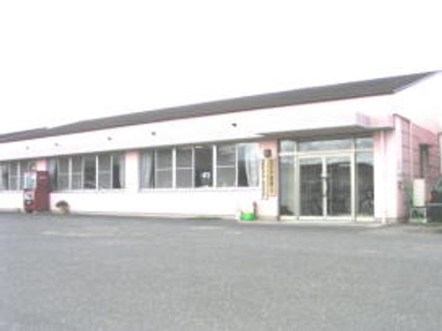 広がるシンプルな外観 外観 シンプルな外観が広がっています。これから働く環境を知るのに役立つでしょう。