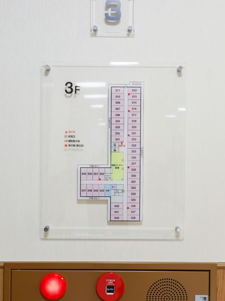 フロア案内板の配置図