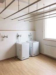 洗濯機と洗面台の設備