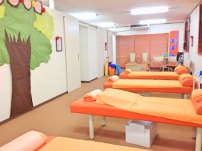 明るい機能訓練室