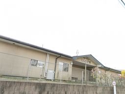 落ち着いた雰囲気の施設
