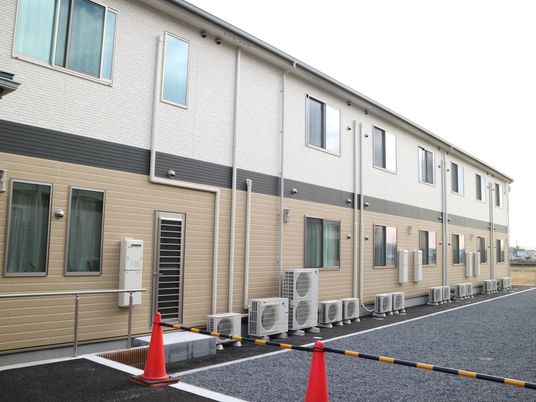 清潔な外壁の建物外観