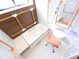 バリアフリー設計の洗面台