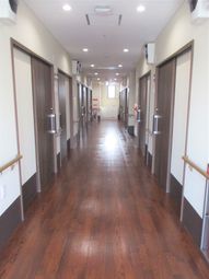 明るい廊下の様子