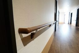 廊下の手すり