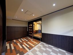 モダンな廊下のデザイン