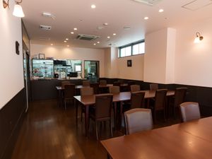 広々としたダイニングルーム