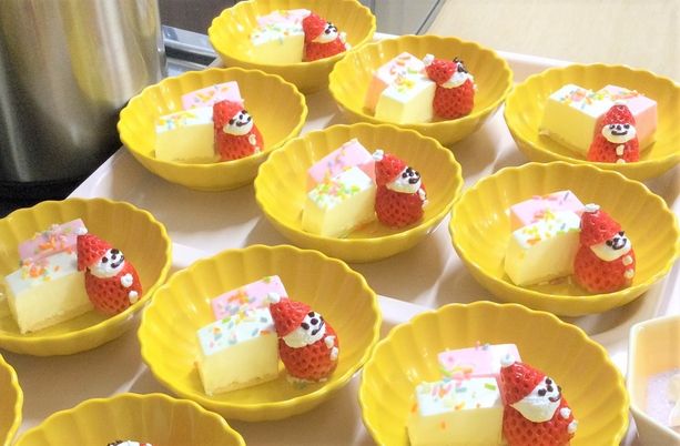 デザートが並ぶ